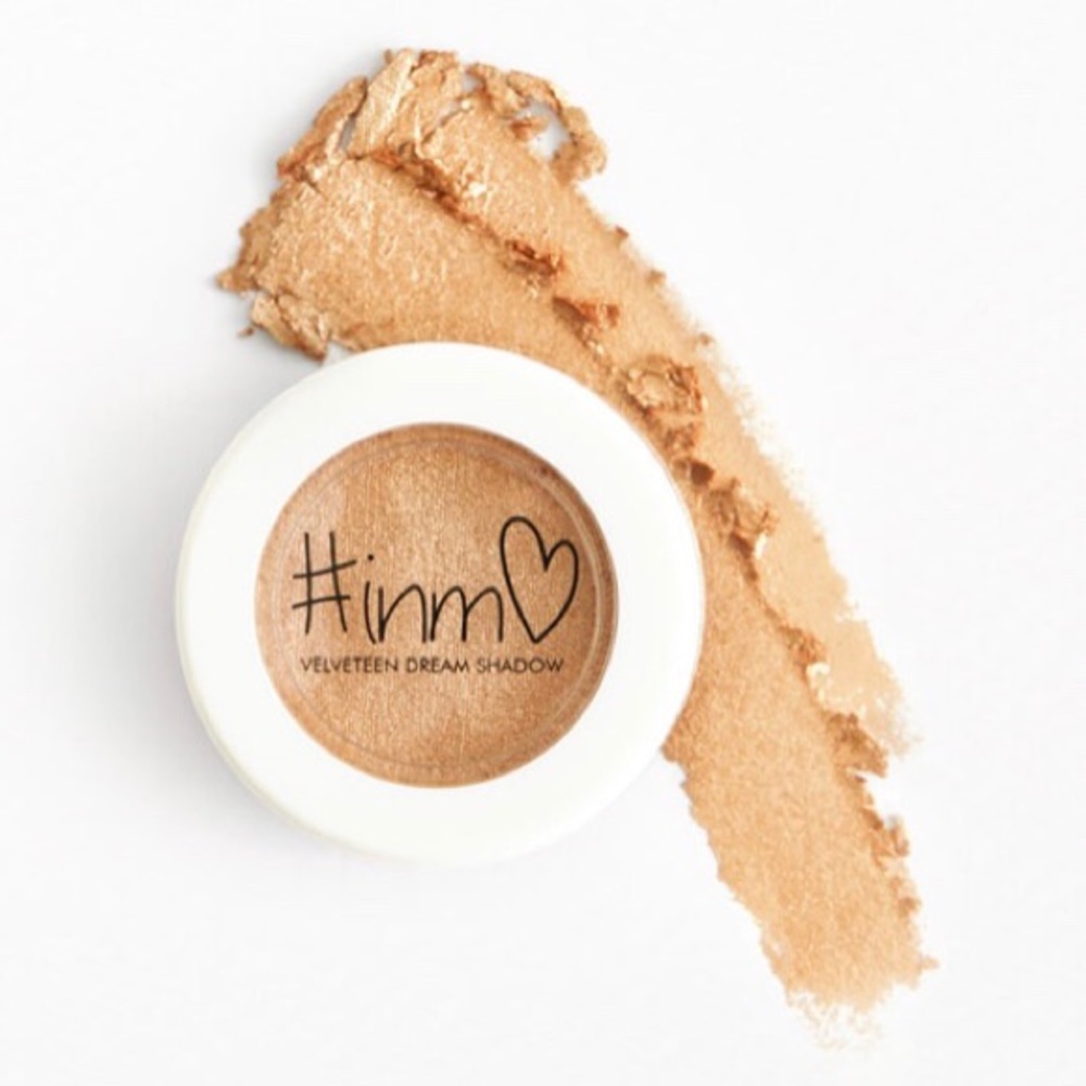 INMO Velveteen Dream Shadow Kween Bee